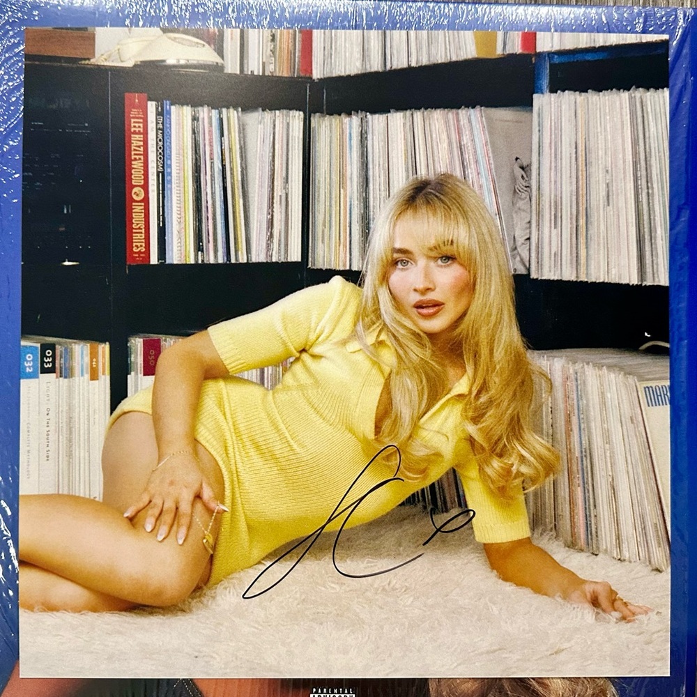 Short n' Sweet Signed Vinyl - Sabrina Carpenter